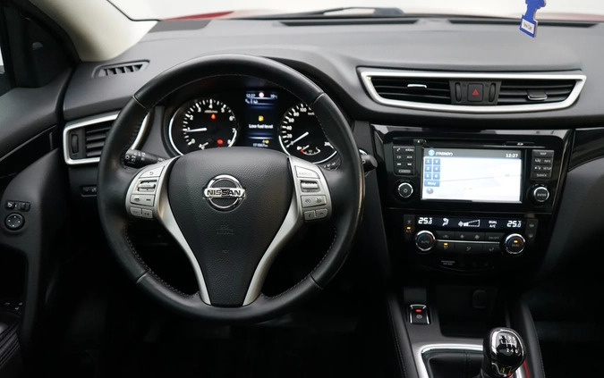 Nissan Qashqai cena 49999 przebieg: 169988, rok produkcji 2014 z Dębica małe 352